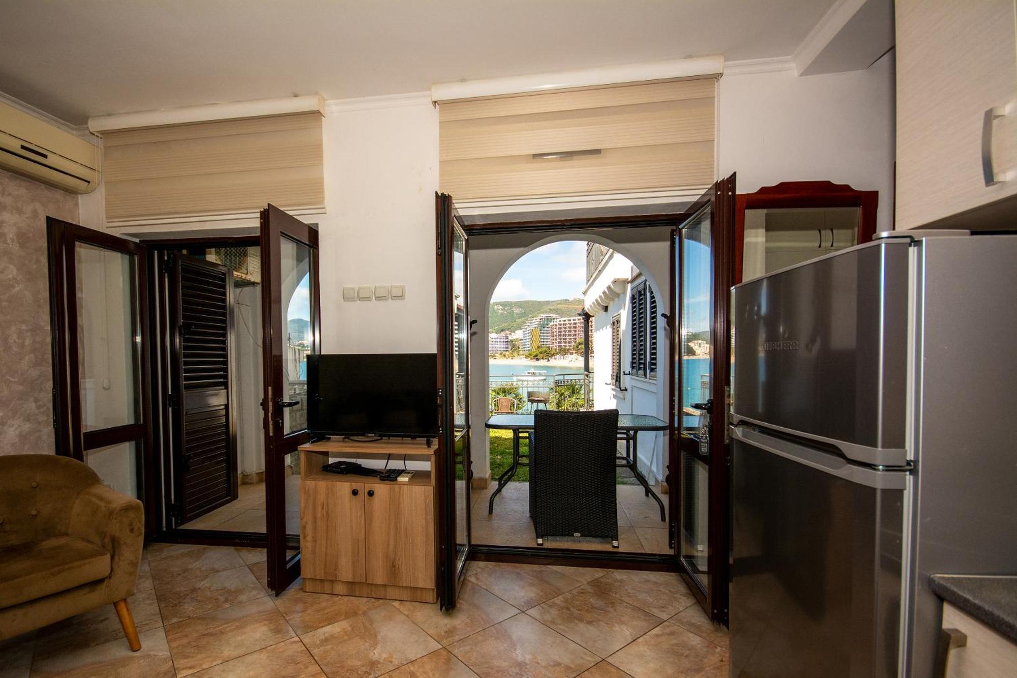 Sea Pearl Apartments Rafajlovići Εξωτερικό φωτογραφία